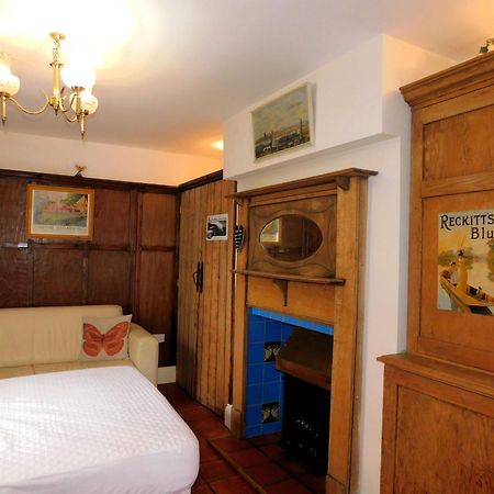 Salty Towers Villa Sheringham Luaran gambar