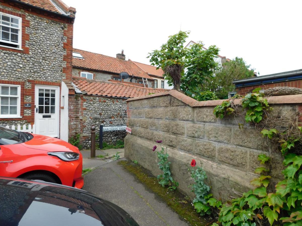 Salty Towers Villa Sheringham Luaran gambar
